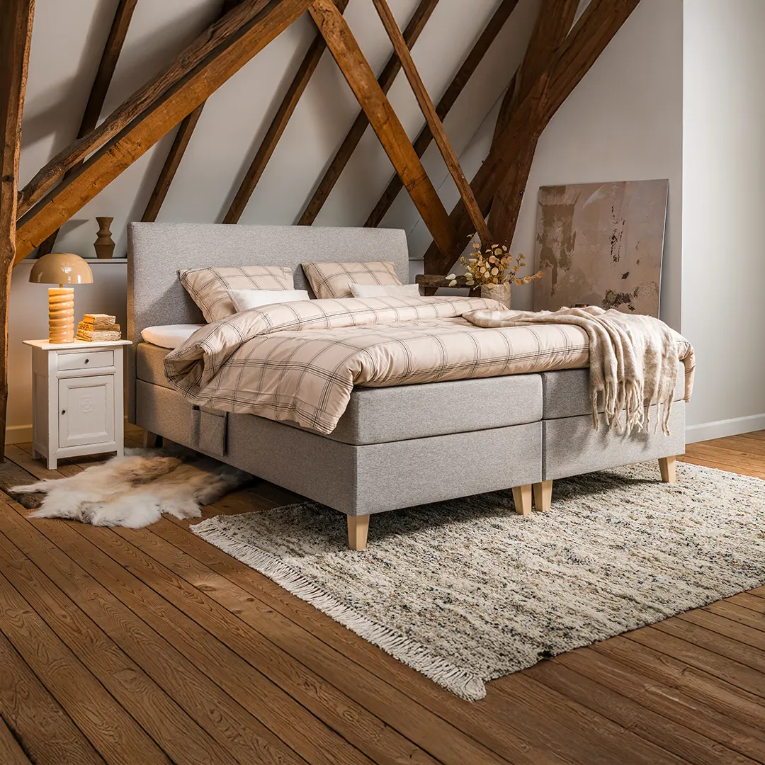 ALTA HARDBOX Elektrisch Verstelbaar